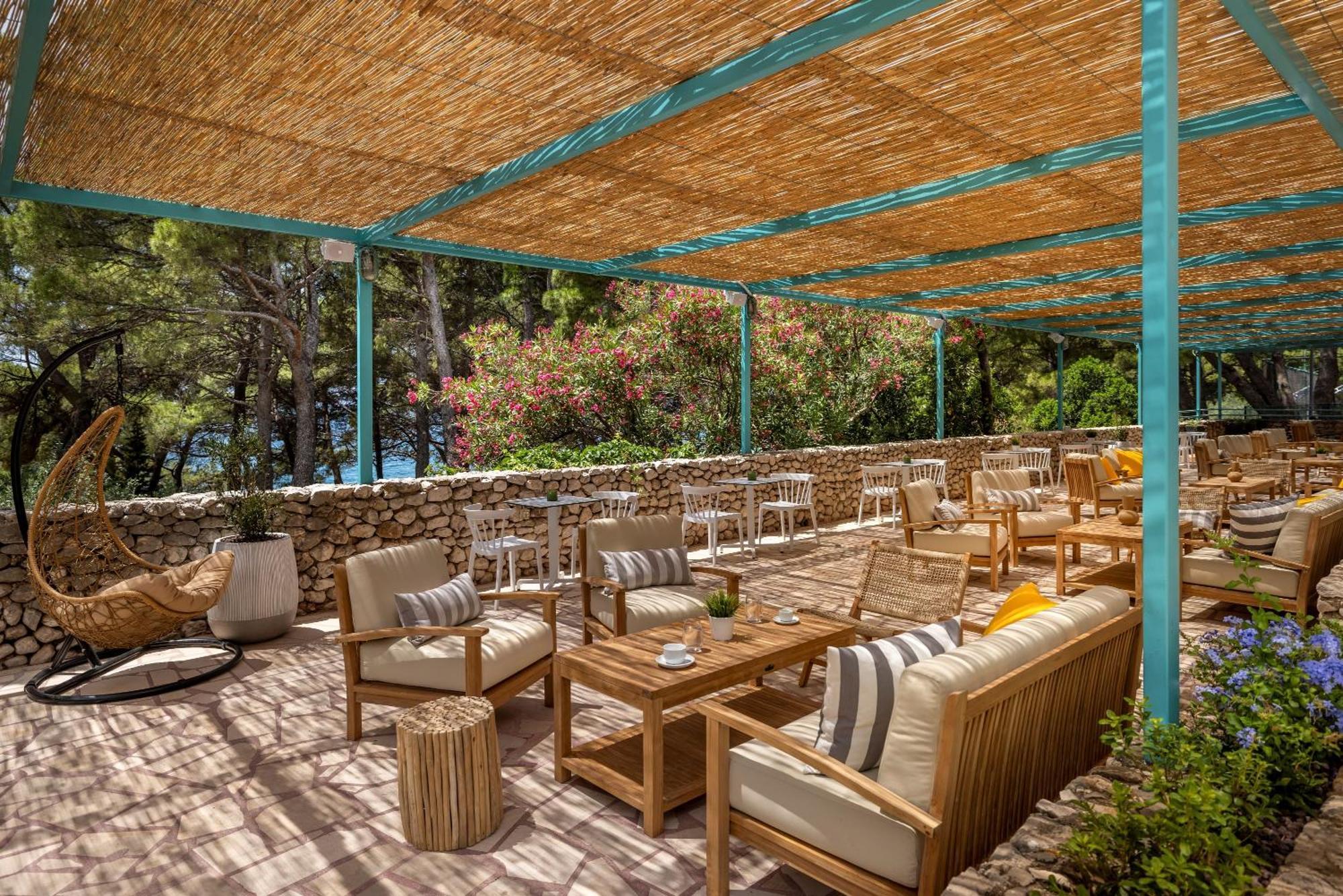 Sunny Makarska By Valamar Esterno foto